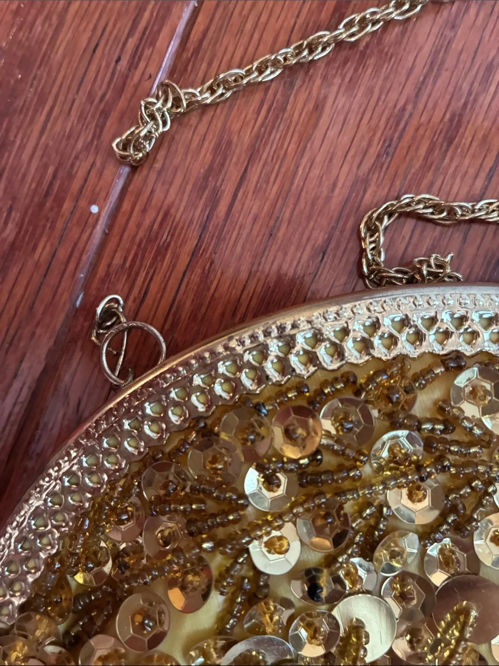 Gold Beaded Evening Clasp Bag - Elegant Women's Clutch